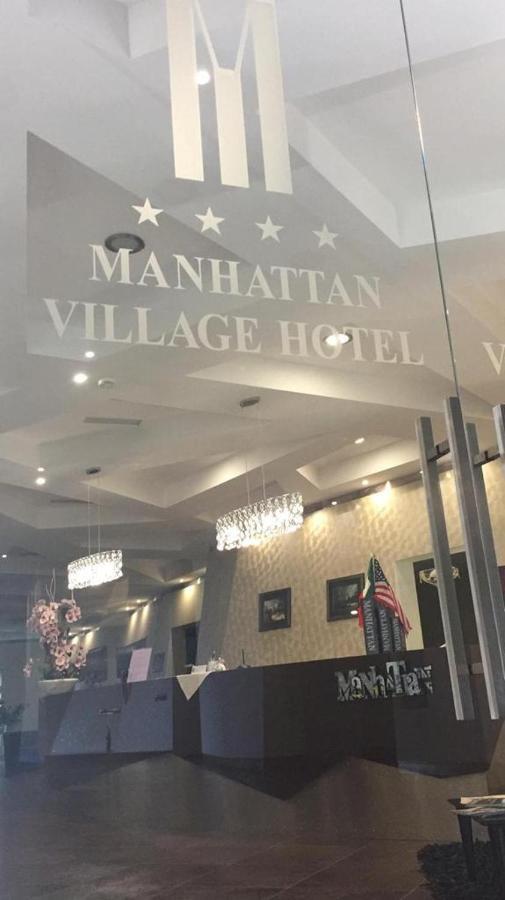 Manhattan Village Hotel Сулмона Екстериор снимка